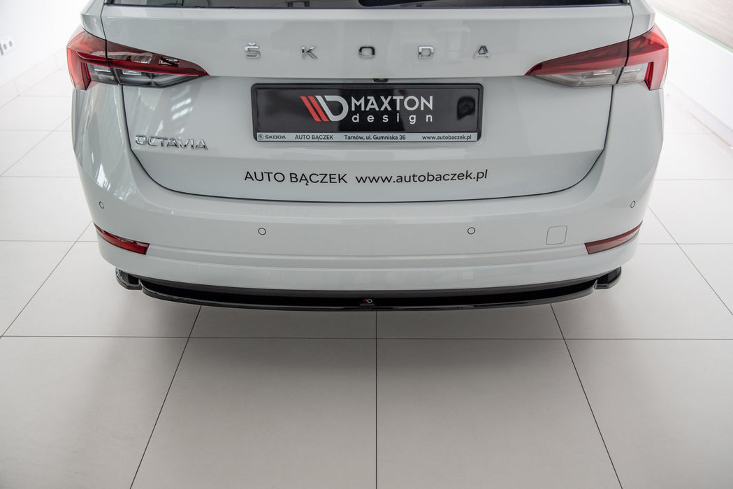 Maxton Design Rear Splitter Skoda Octavia Mk4