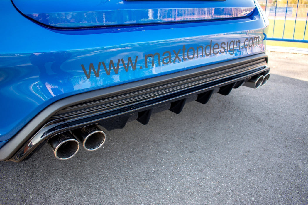 Maxton Design Rear Valance with Exhaust Ford Focus MK4 St-line