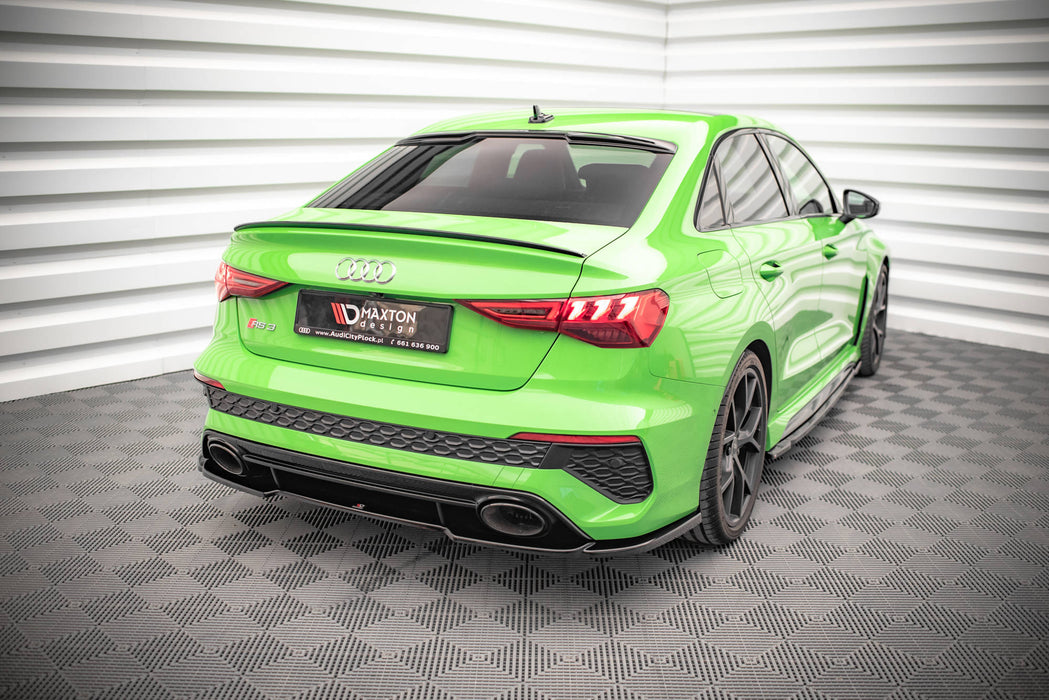 Maxton Design The extension of the rear window Audi RS3 Sedan 8Y