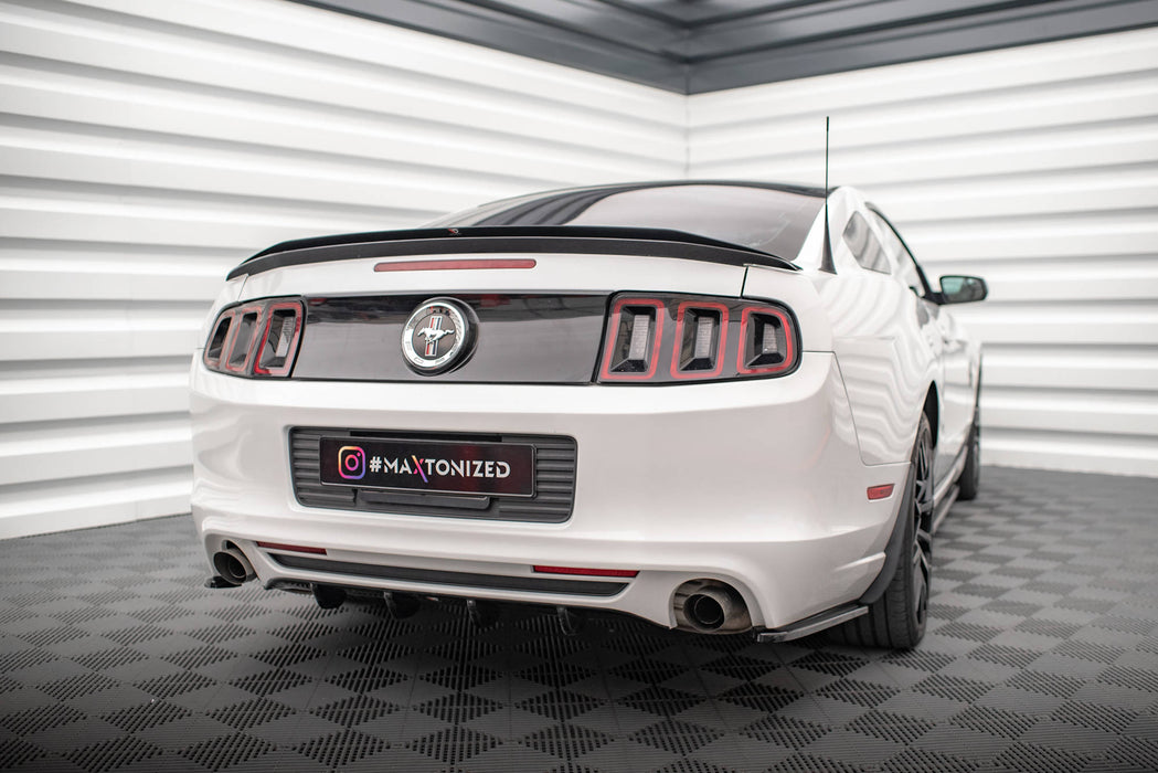 Maxton Design Rear Valance Ford Mustang Mk5 Facelift