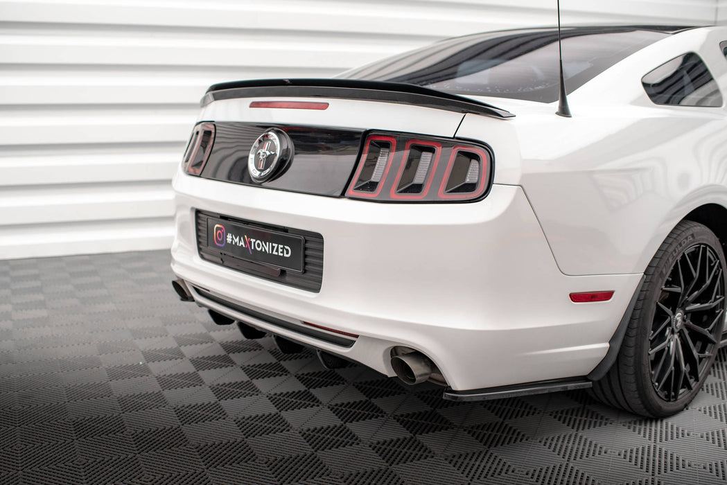 Maxton Design Rear Valance Ford Mustang Mk5 Facelift