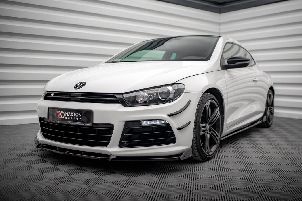 Maxton Design Front Splitter V.3 + Flaps Volkswagen Scirocco R Mk3