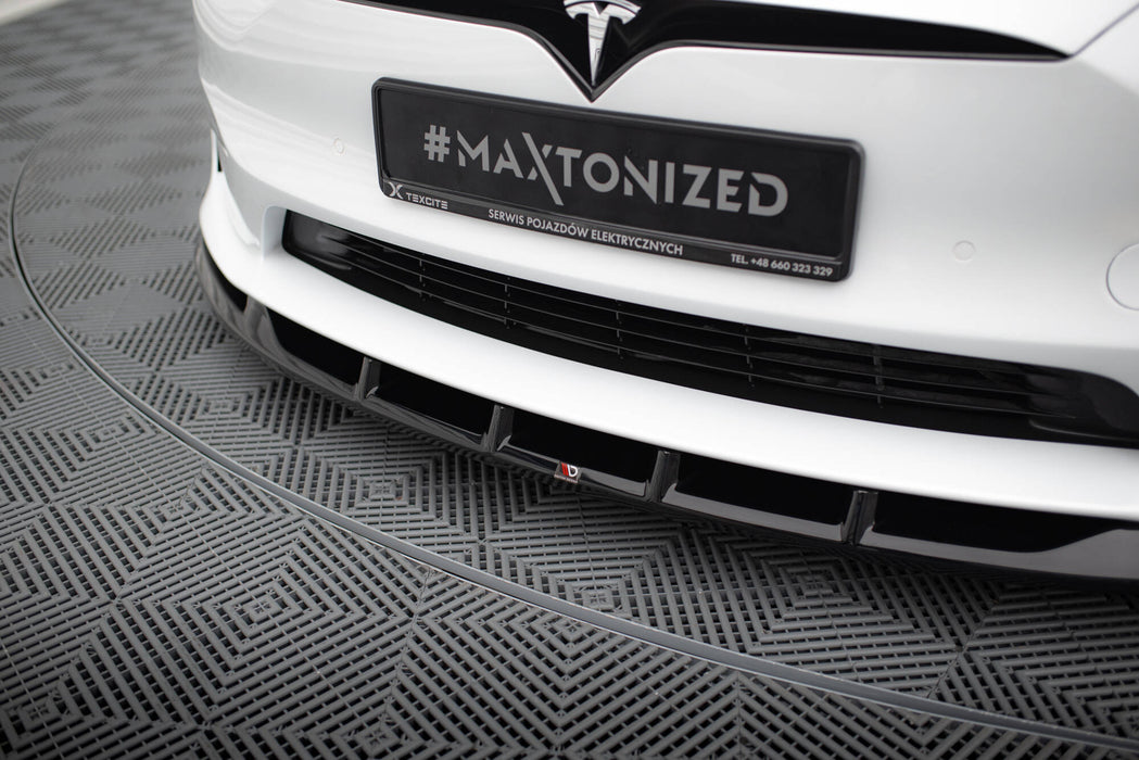 Maxton Design Front Splitter V.3 Tesla Model S Plaid Mk1 Facelift