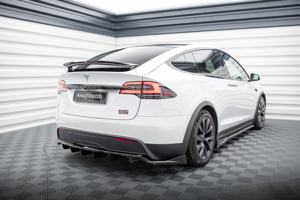 Maxton Design Rear Splitter (with vertical bars) Tesla Model X Mk1 Facelift