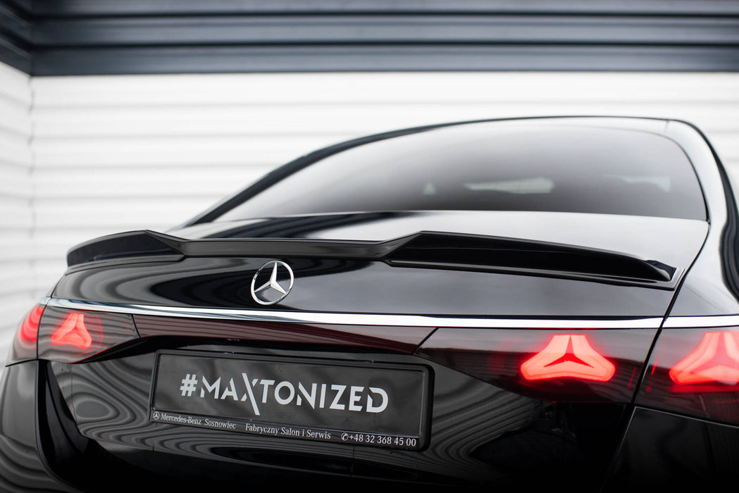 Maxton Design Spoiler Cap 3D Mercedes-Benz E Sedan AMG-Line W214