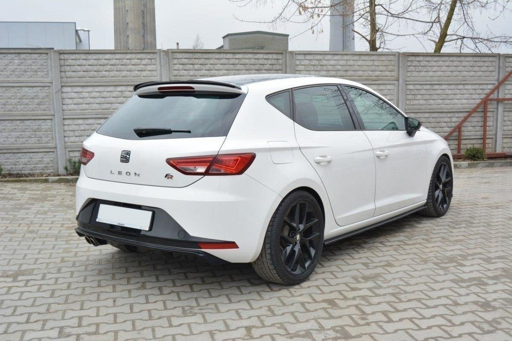 Maxton Design REAR VALANCE SEAT LEON III FR