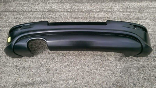 Maxton Design REAR VALANCE VW GOLF V R32 (with 1 exhaust hole, for GTI exhaust)