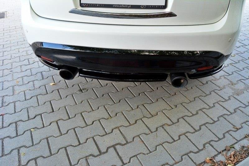 Maxton Design Rear Splitter INFINITI QX70