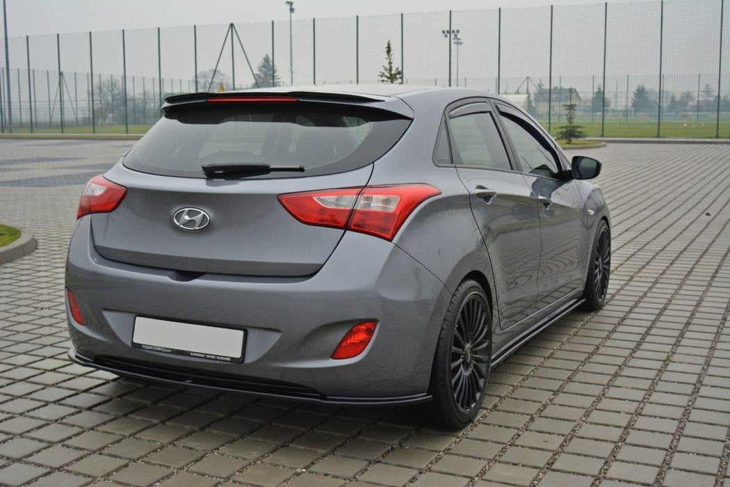 Maxton Design SPOILER CAP Hyundai i30 mk.2