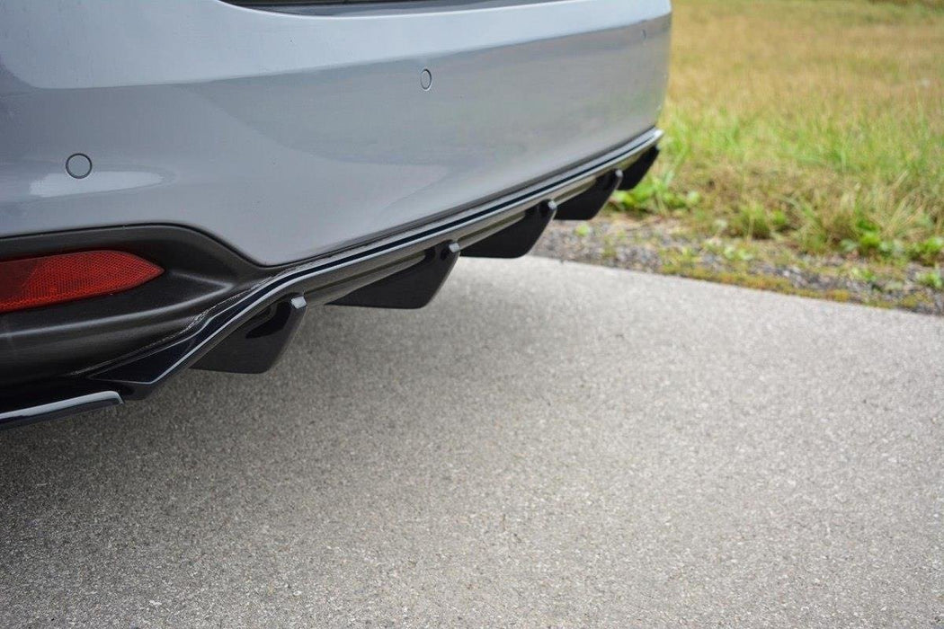 Maxton Design REAR VALANCE Fiat Tipo S-Design SW