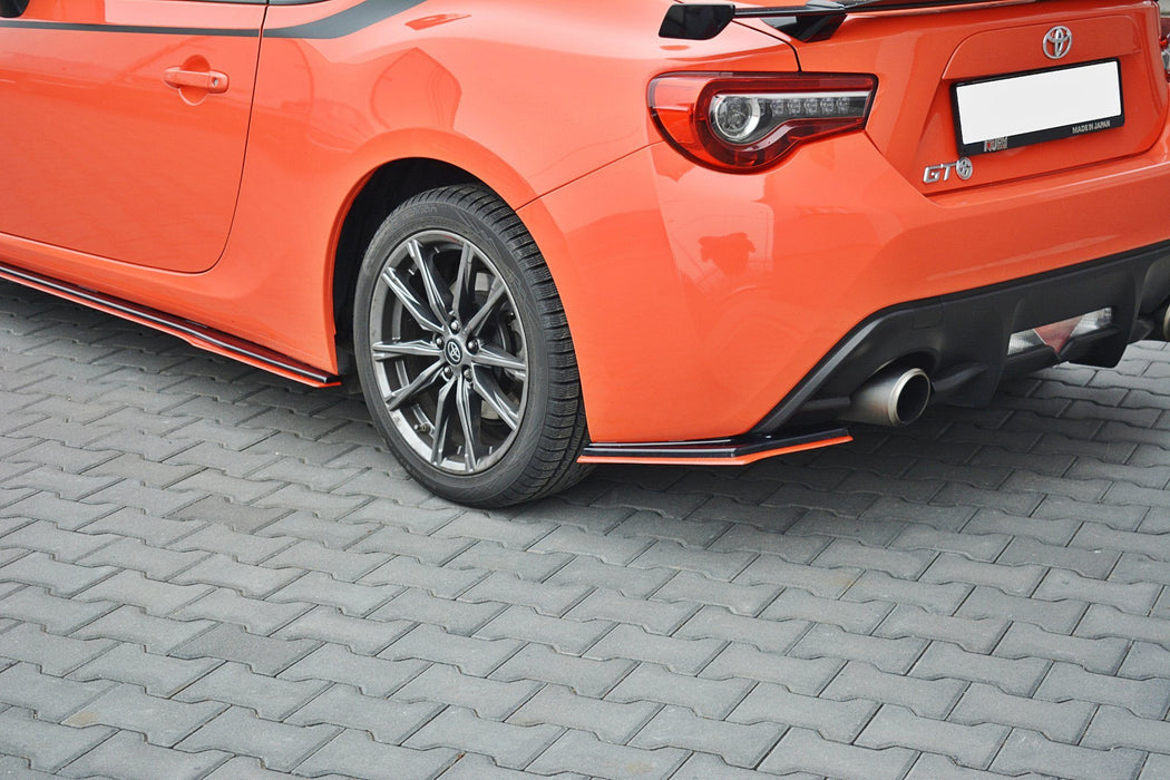 Maxton Design REAR SIDE SPLITTERS V.2 TOYOTA GT86 FACELIFT