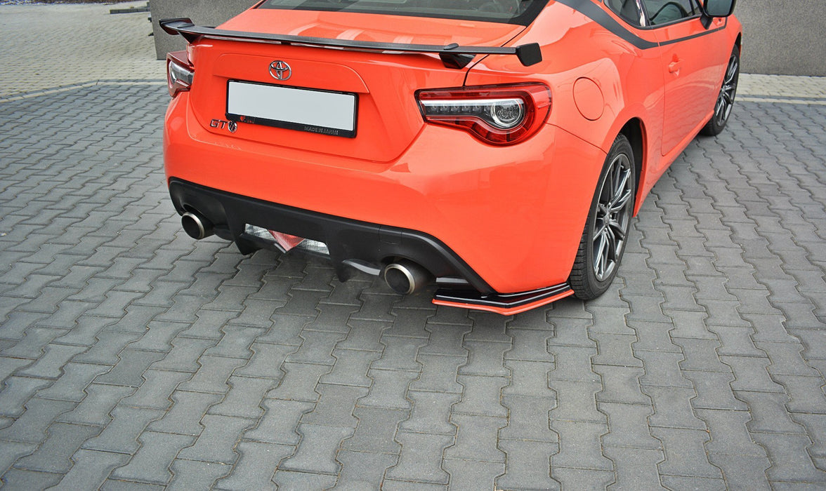 Maxton Design REAR SIDE SPLITTERS V.2 TOYOTA GT86 FACELIFT