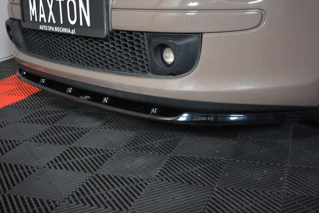 Maxton Design FRONT SPLITTER V.1 FIAT 500 HATCHBACK PREFACE