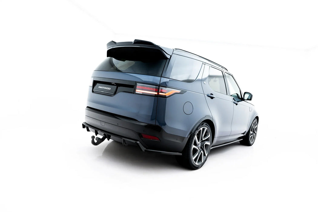 Rear Splitter (with vertical bars) Land Rover Discovery HSE Mk5 Facelift