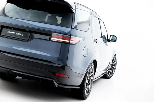 Rear Splitter (with vertical bars) Land Rover Discovery HSE Mk5 Facelift