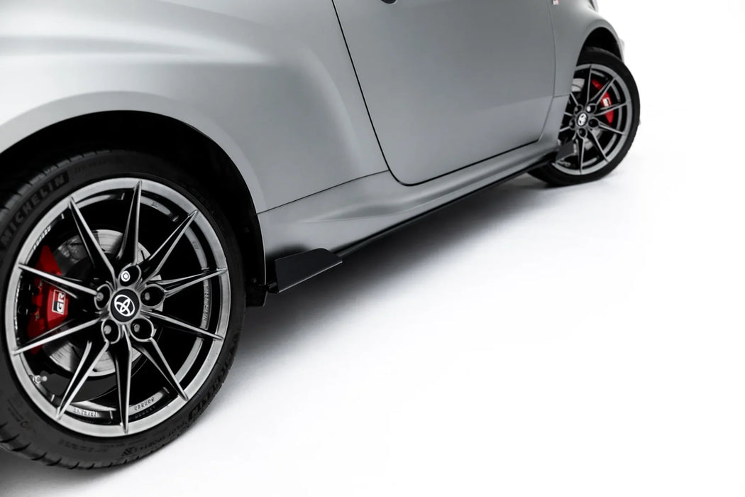 Street Pro Side Skirts Diffusers + Flaps Toyota GR Yaris Mk4 Facelift
