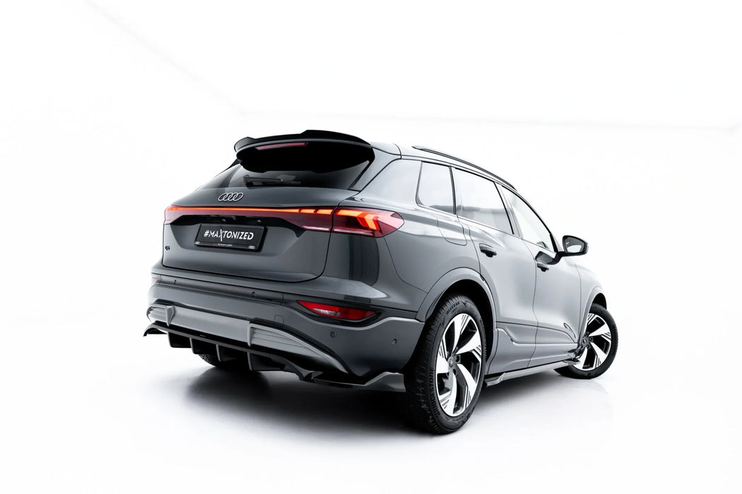 Rear Splitter (with vertical bars) Audi Q6 e-tron S-Line / SQ6 e-tron SUV / Sportback Mk1