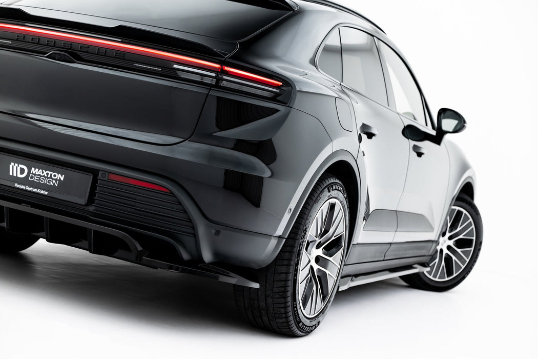 Set of Splitters Porsche Macan EV Mk1