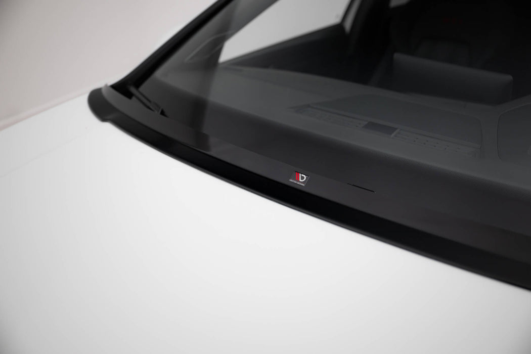 Maxton Design Bonnet extension Volkswagen Golf Mk8
