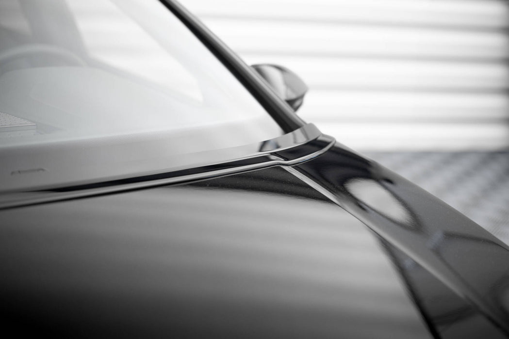 Maxton Design Bonnet extension Volkswagen Golf Mk8