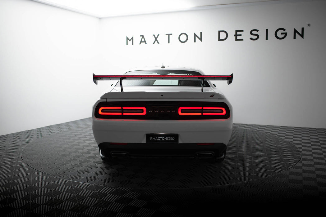 Maxton Design Carbon Spoiler + LED Dodge Challenger Mk3