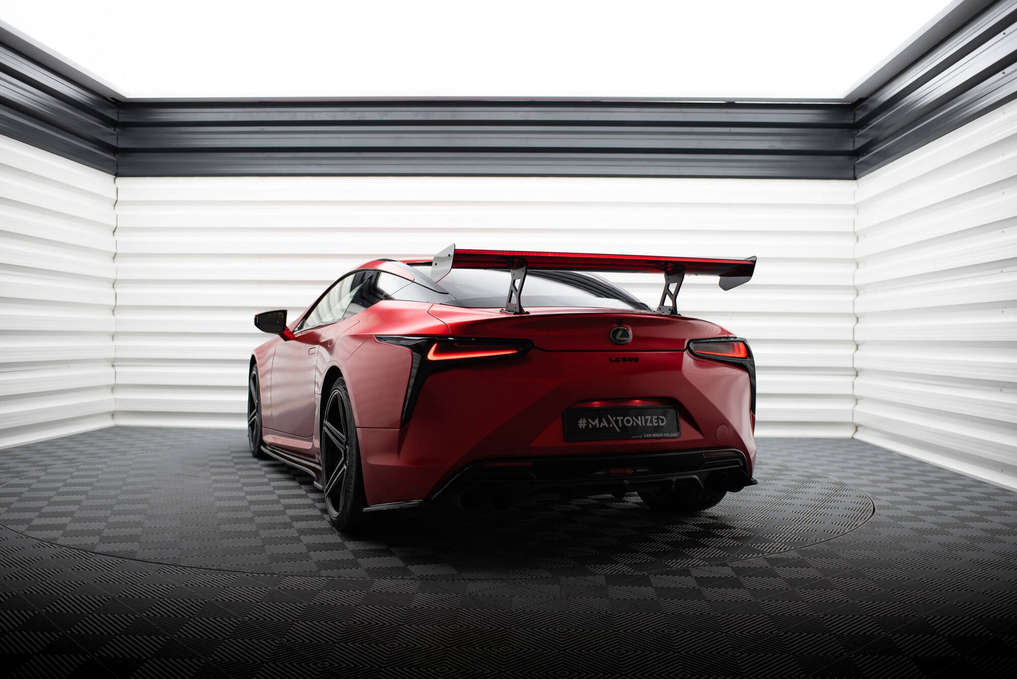 Maxton Design Carbon Spoiler + LED Lexus LC — Maxton Design AU