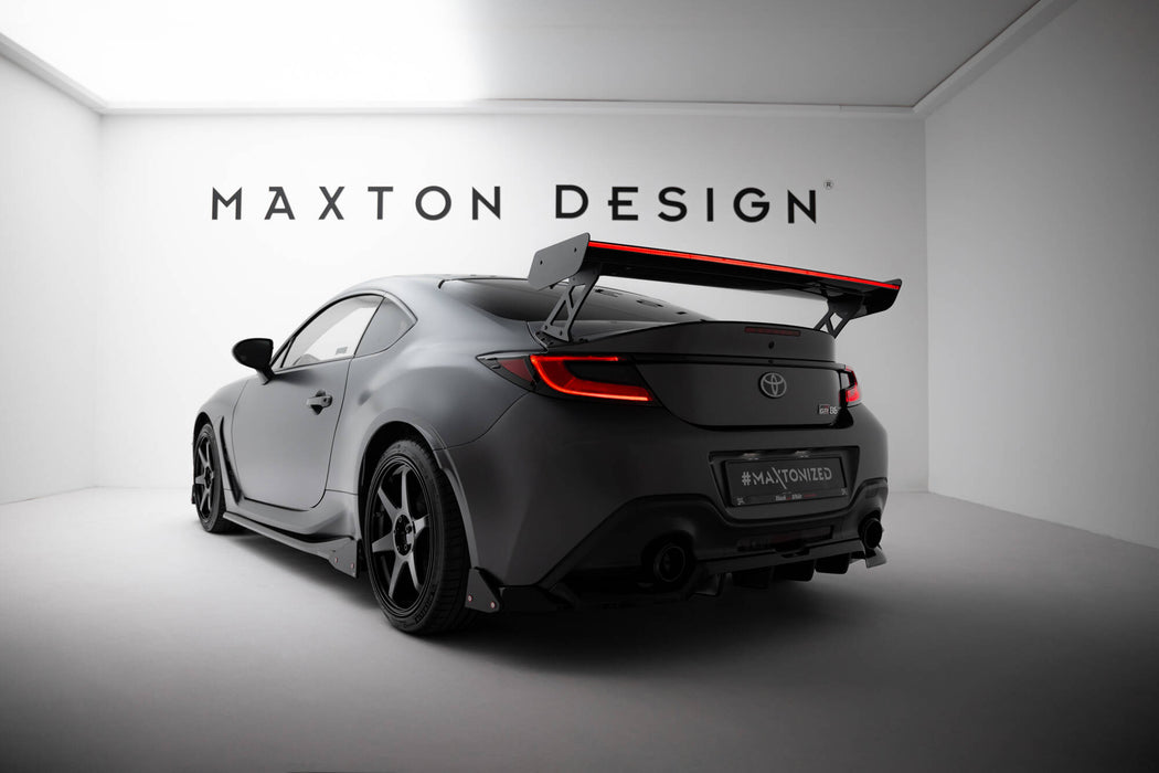 Maxton Design Carbon Spoiler With External Brackets Uprights + LED Toyota GR86 / Subaru BRZ Mk2