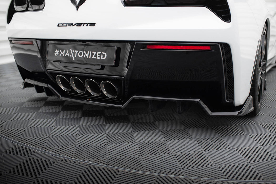 Maxton Design Central Rear Splitter (with vertical bars) Chevrolet Corvette C7