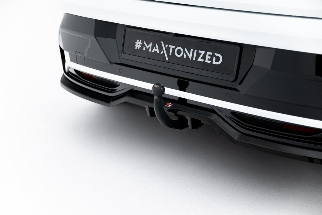 Maxton Design Central Rear Splitter (with vertical bars) Renault Megane E-Tech Electric Mk1