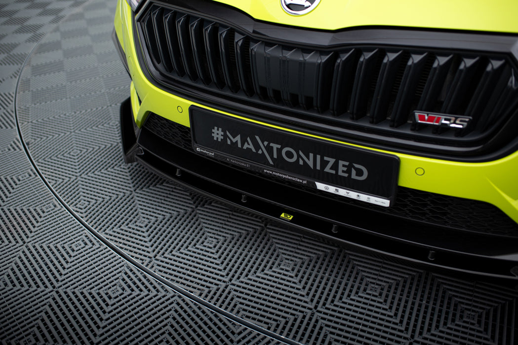 Maxton Design Front Splitter V.1 Skoda Octavia RS Mk4