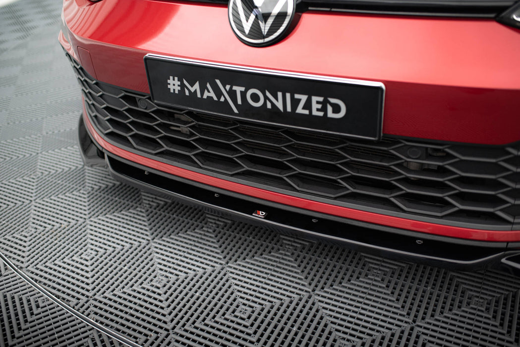Maxton Design Front Splitter V.2 + Flaps Volkswagen Golf GTI / GTE / GTD / R-Line Mk8