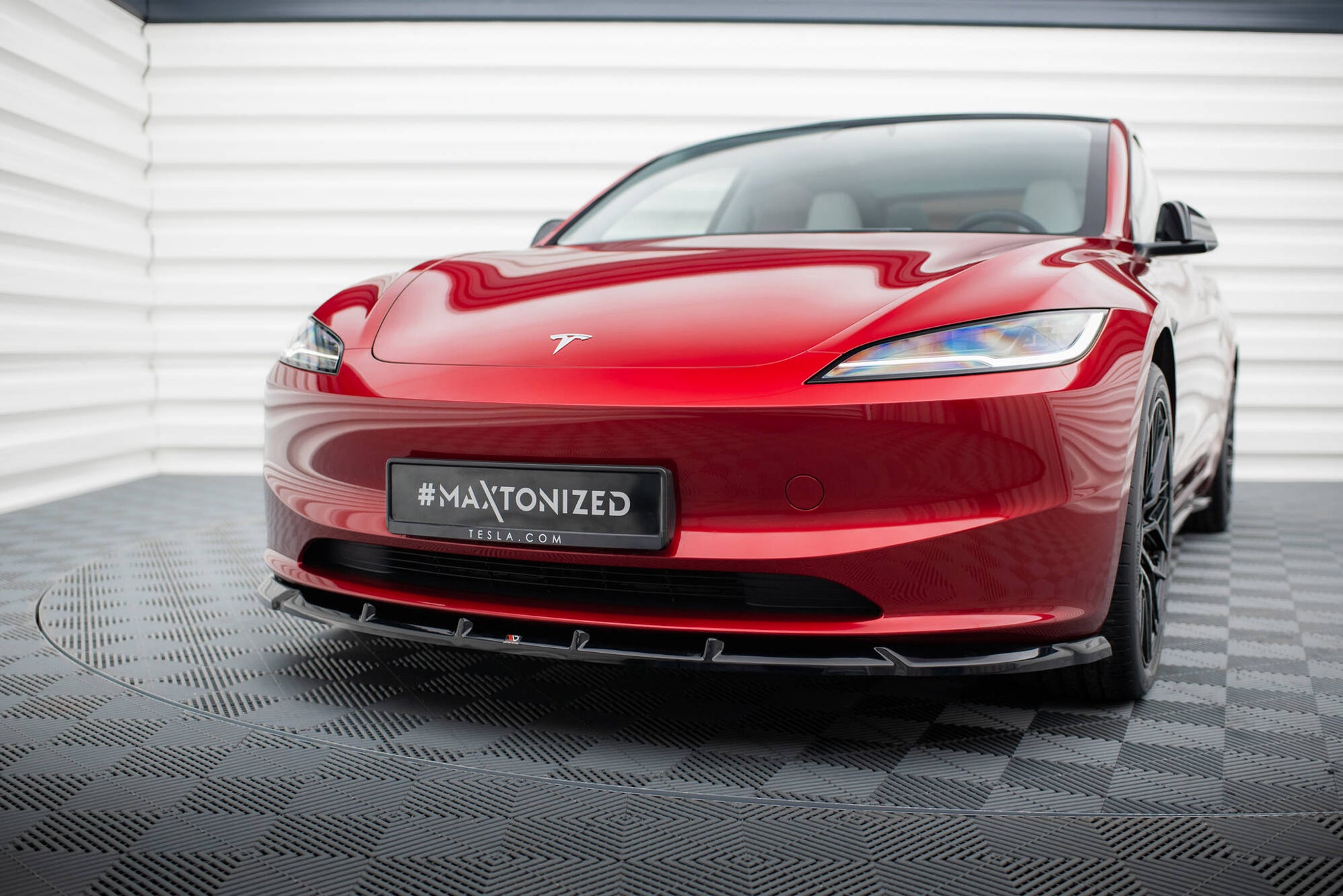Maxton Design Front Splitter V.2 Tesla Model 3 Project Highland(Faceli ...