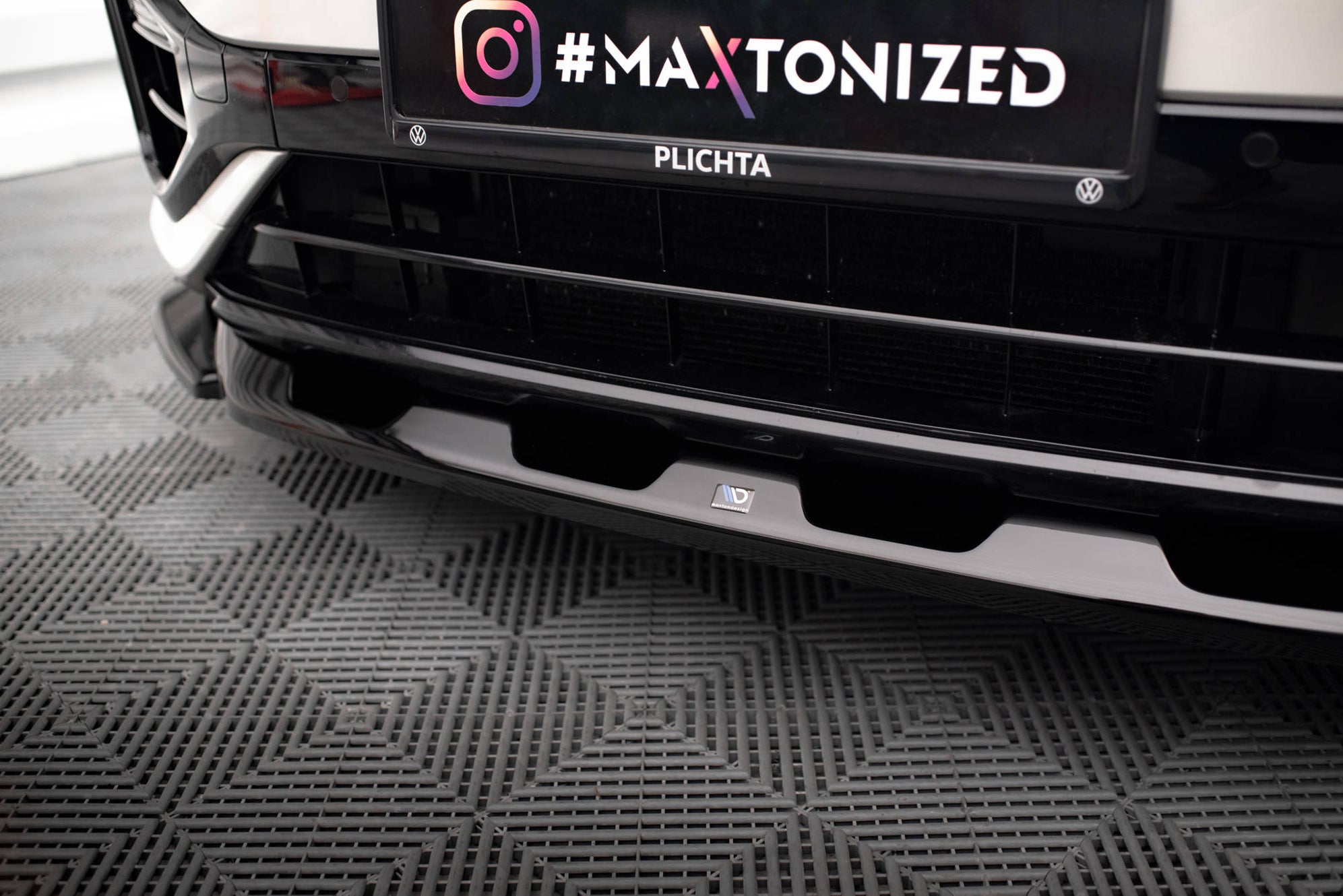 Maxton Design Front Splitter V.2 Volkswagen T-Roc R / R-Line Mk1 Facel ...