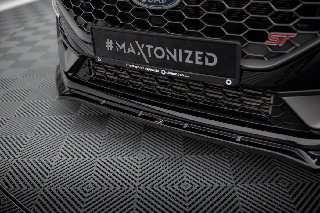Maxton Design Front Splitter V.4 + Flaps Ford Fiesta ST / ST-line Mk8 Facelift