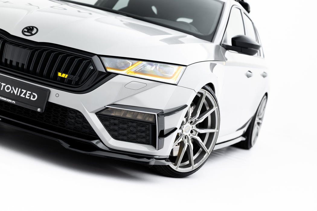 Maxton Design Front Splitter V.4 Skoda Octavia RS Mk4