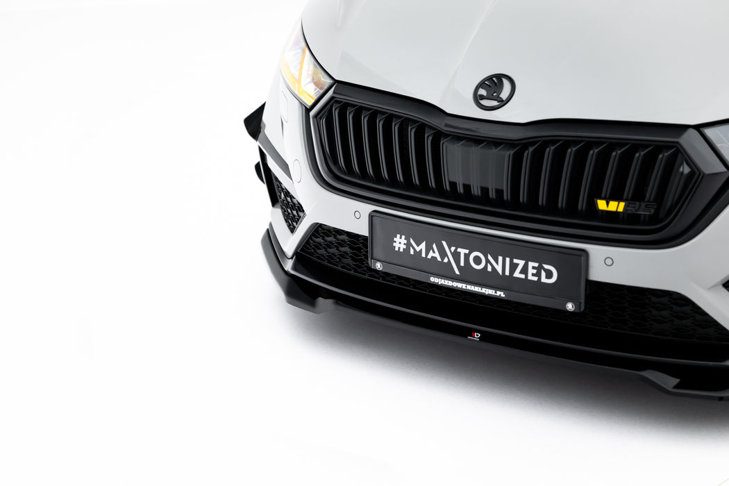 Maxton Design Front Splitter V.4 Skoda Octavia RS Mk4