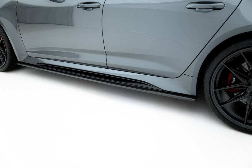Maxton Design Prepreg Carbon Fiber Side Skirts Audi RS6 / RS7 C8