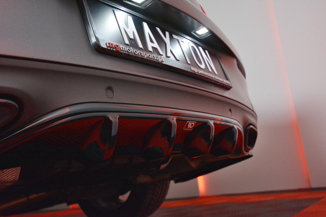 Maxton Design REAR VALANCE MERCEDES- BENZ C-CLASS W205 COUPE AMG-LINE