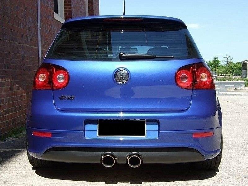 Maxton Design REAR VALANCE VW GOLF V R32 (with 2 exhaust holes, for R32 exhaust)