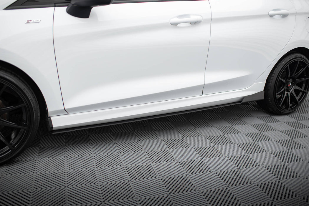Maxton Design Racing Side Skirts Diffusers V.1 Ford Fiesta Mk8 ST / ST-Line