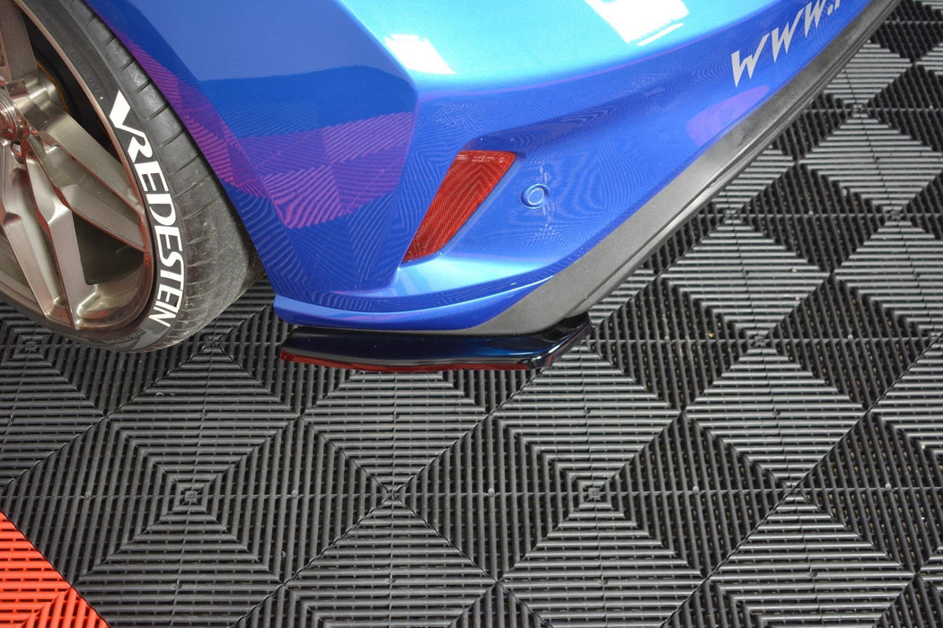 Maxton Design Rear Side Splitters V.1 Ford Focus Hatchabck ST-Line