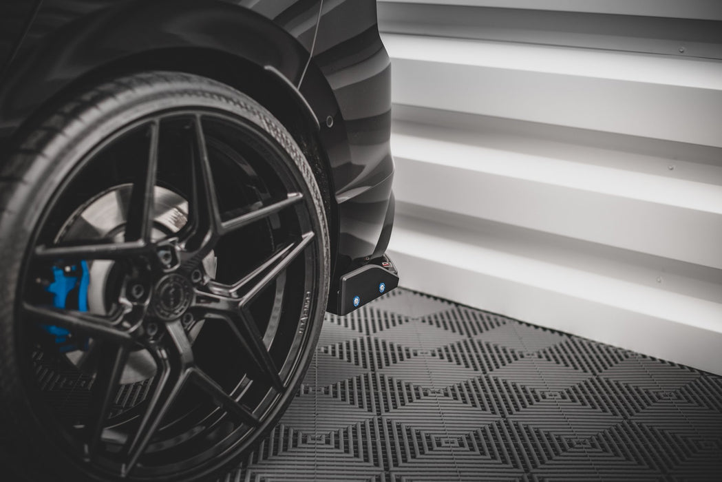 Maxton Design Rear Side Splitters V.2 + Flaps Volkswagen Golf R Mk8
