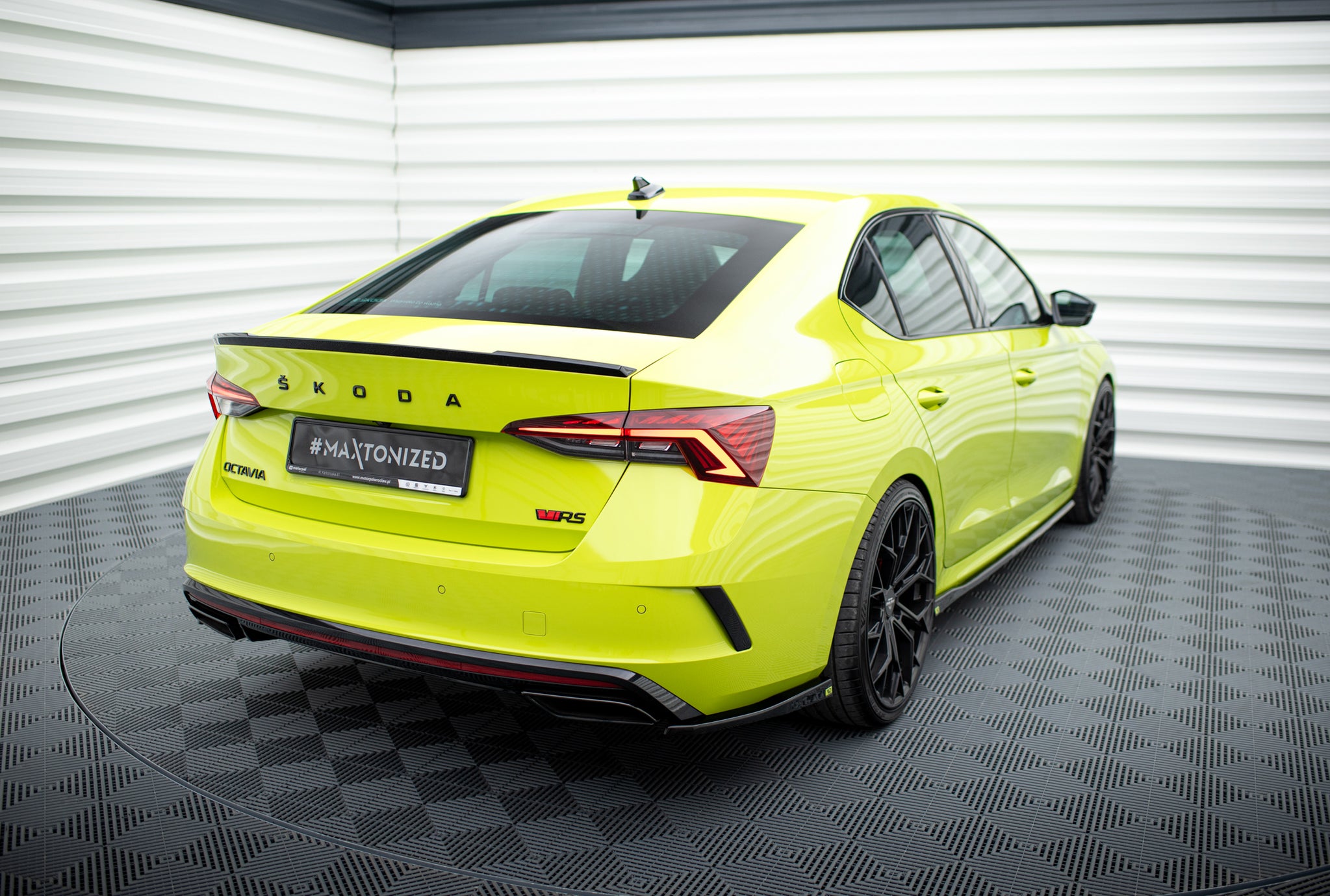 Maxton Design Rear Side Splitters V.2 Skoda Octavia RS Mk4 — Maxton ...
