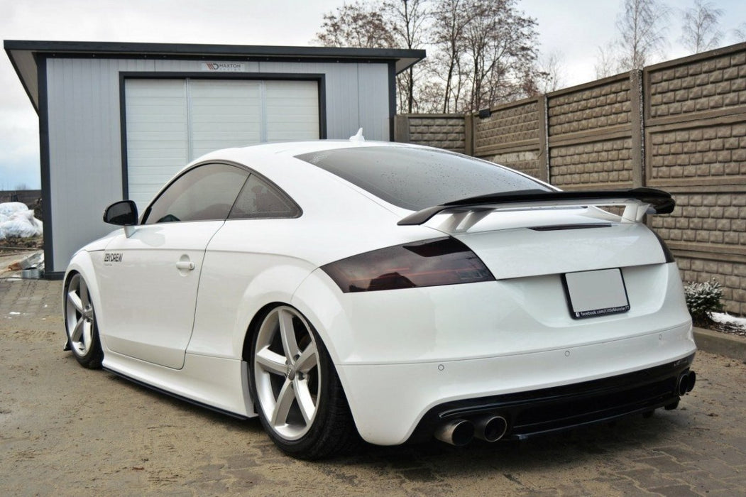 Maxton Design Rear Splitter Audi TT S 8J (with a vertical bar)