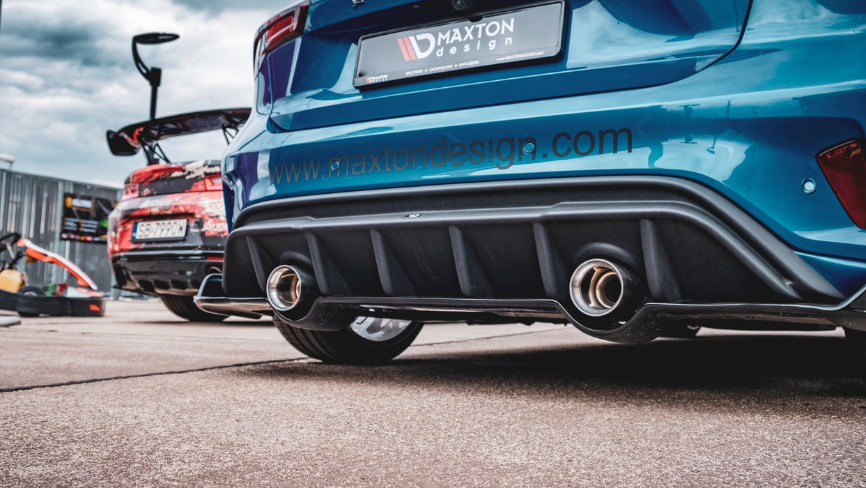 Maxton Design Rear Splitter  Ford Focus Hatchback St-line Mk4