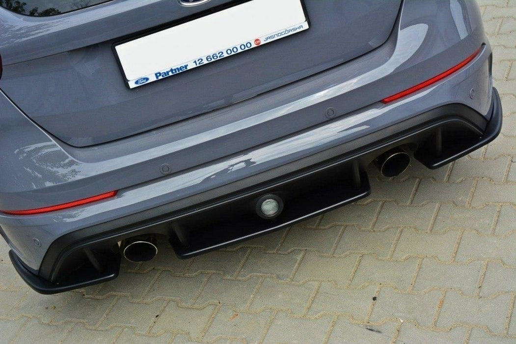 Maxton Design Rear Splitter Ford Focus RS Mk3