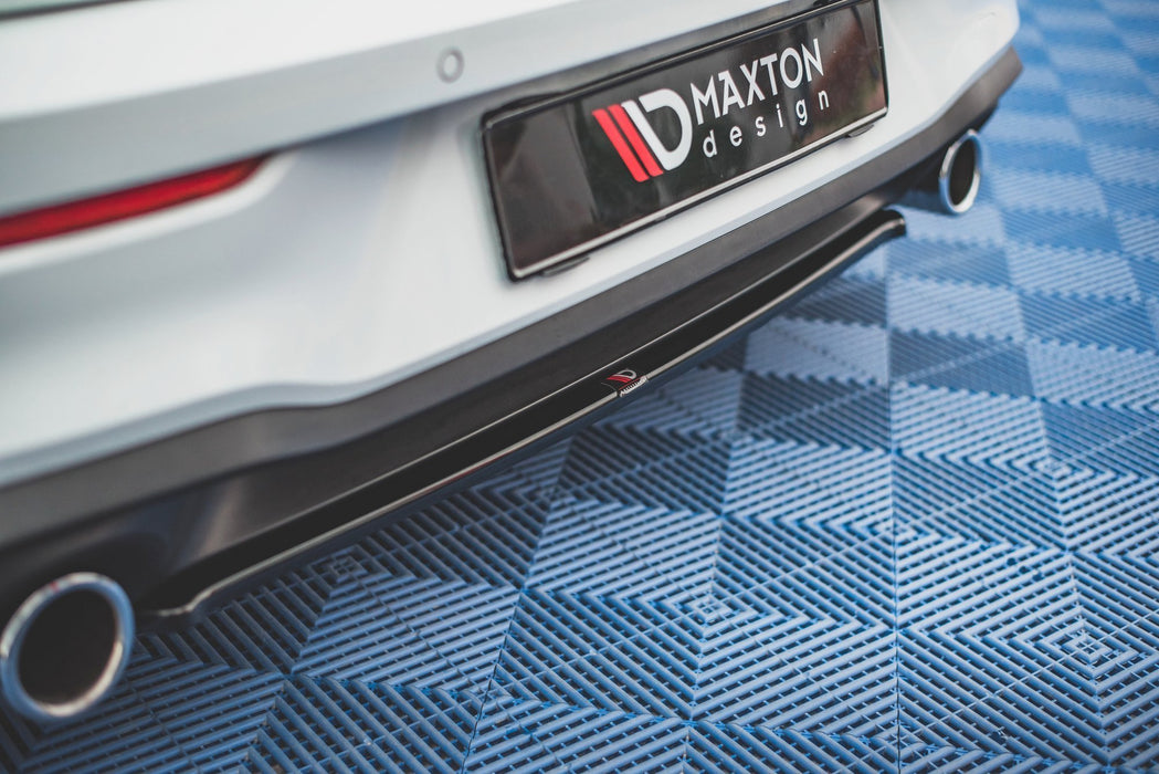 Maxton Design Rear Splitter Volkswagen Golf GTI Mk8