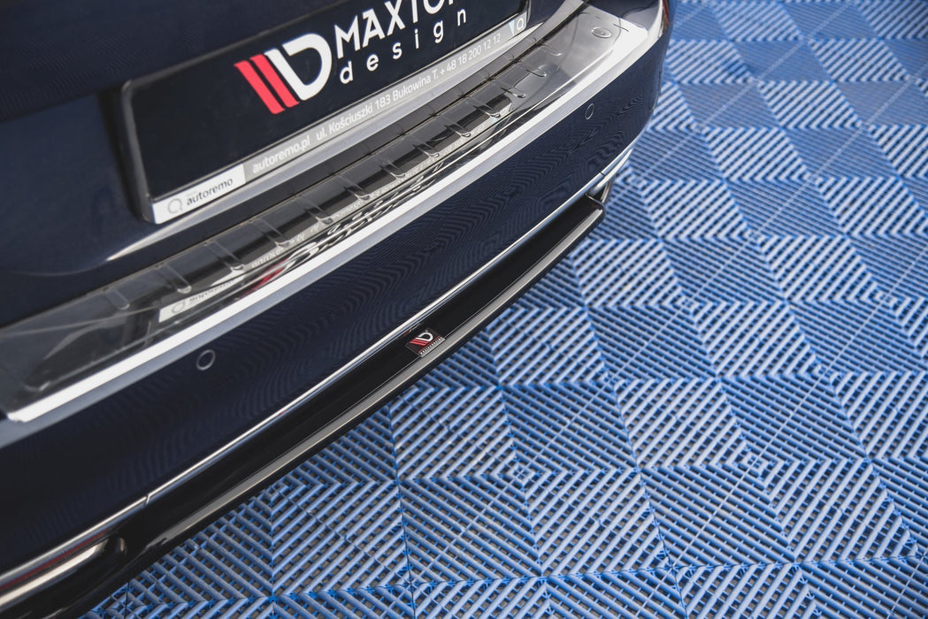 Maxton Design Rear Splitter Volkswagen Passat B8