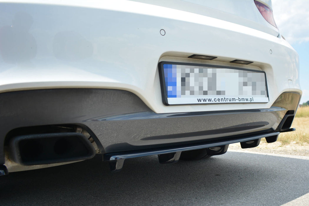 Maxton Design Rear Splitter for BMW 6 Gran Coupé MPACK (with a vertical bar)