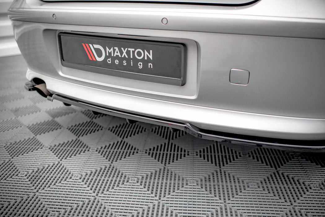 Maxton Design Rear Splitter (with vertical bars) BMW 1 E81 Facelift